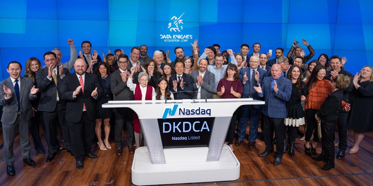 OneMedNet Rings Closing Bell Celebrating Imminent Closing of Business Combination with Data Knights Acquisition Corp.