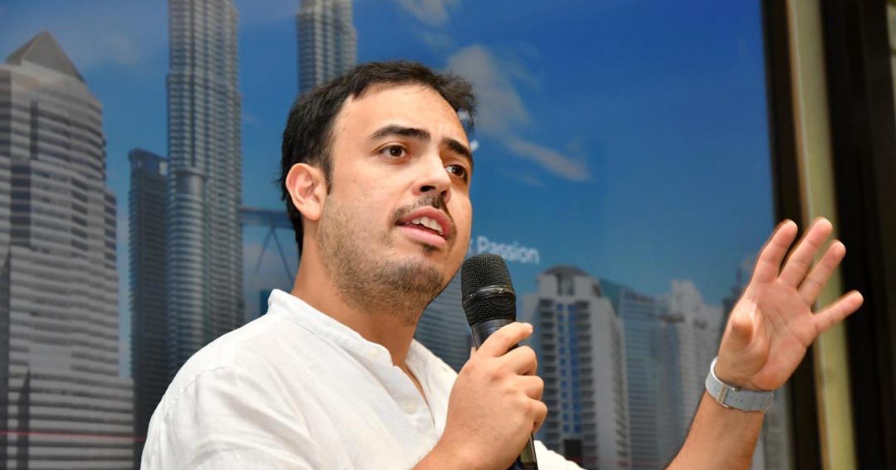 A Decade of Excellence - Insights from Abraham Cinta, CEO of Alarar Capital Group